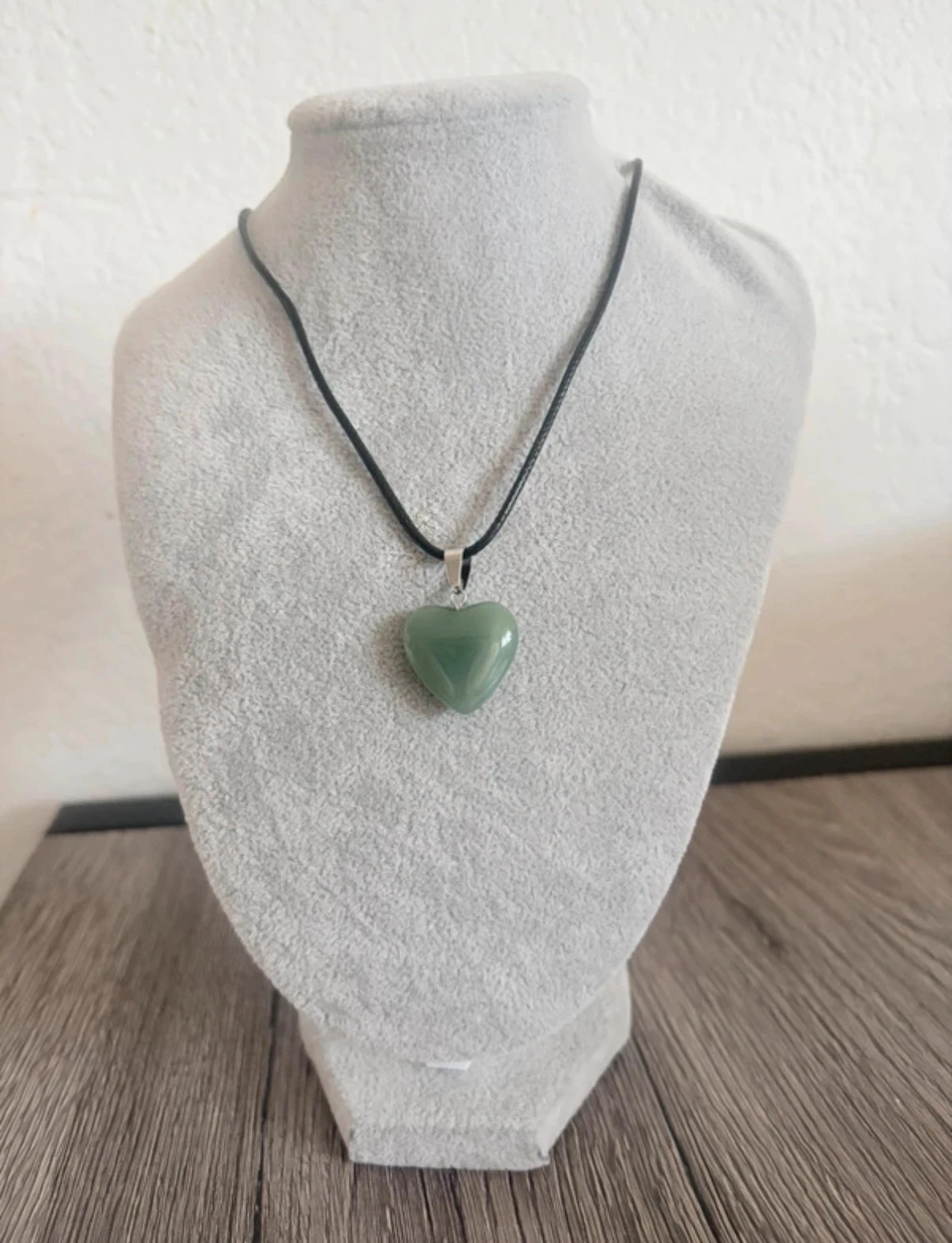 Collier Pendentif Cœur- Donkergroen & Zwarte Koord – photo 2